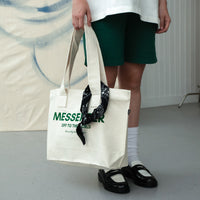 MESSENGER TOTE BAG - NATURAL / GREEN