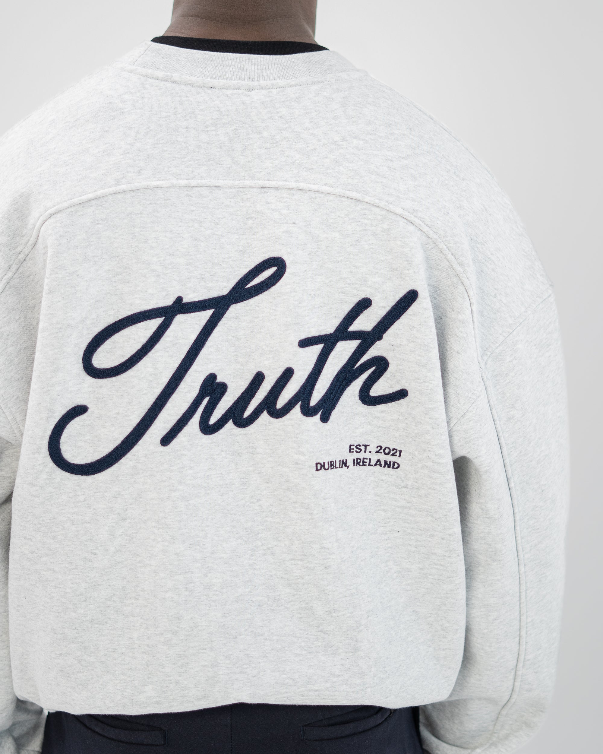 TRUTH SWEAT - GREY MARL