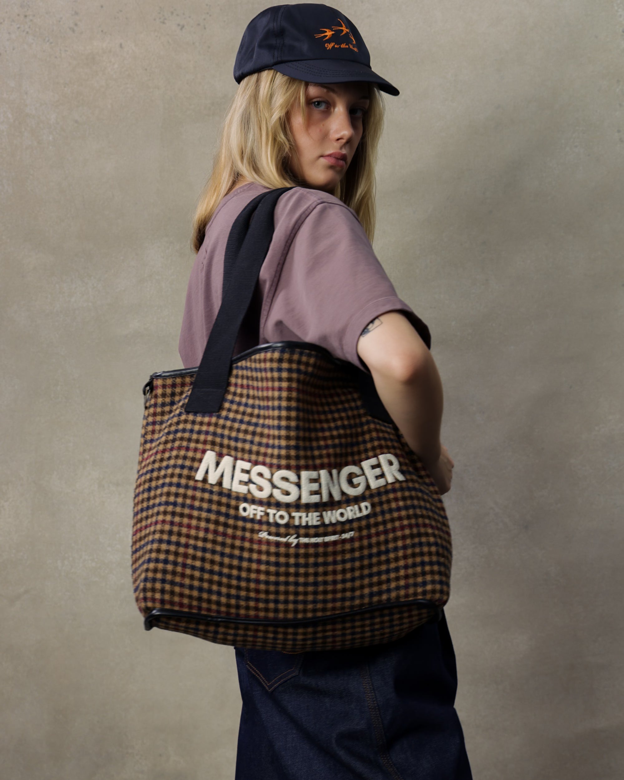 MESSENGER TOTE BAG - TWEED